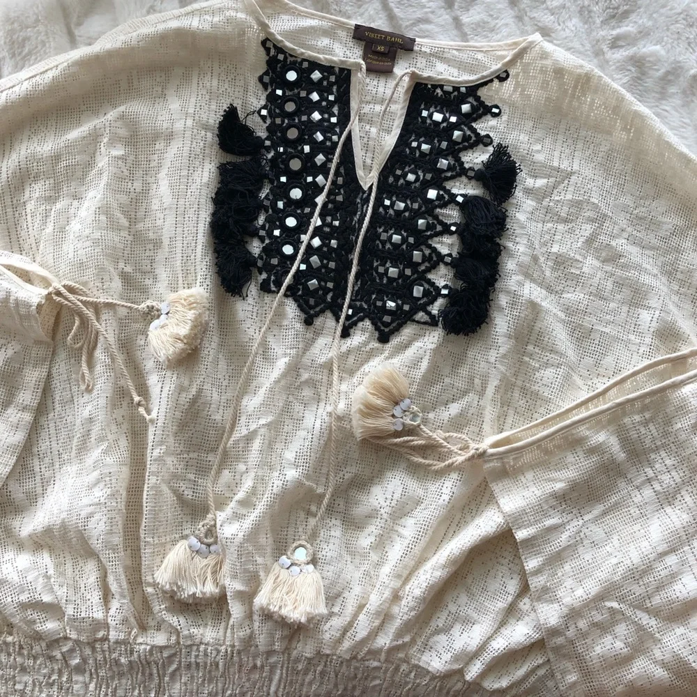 VINEET BAHL cream Iona lace embroidered top